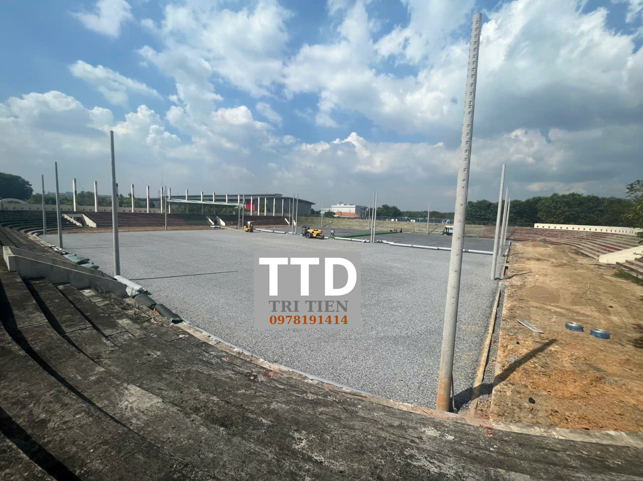 Thi Công Nhanh – Sân Cỏ Nhân Tạo Chuẩn Thi Đấu, Đón Khách Ngay!