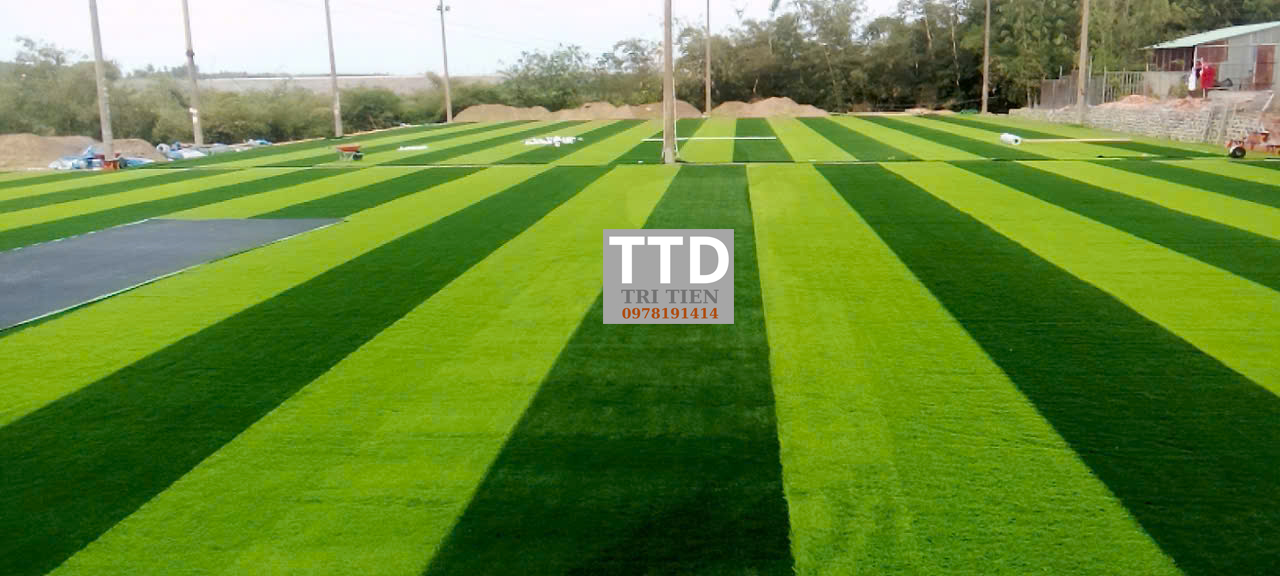 Quy Trình Thi Công Sân Cỏ Nhân Tạo Chuẩn – Đảm Bảo Tuổi Thọ 10 Năm
